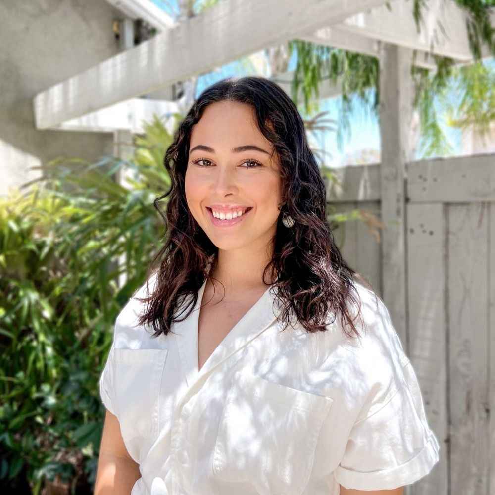 Anna Valdez, American, 1985, Contemporary Artist