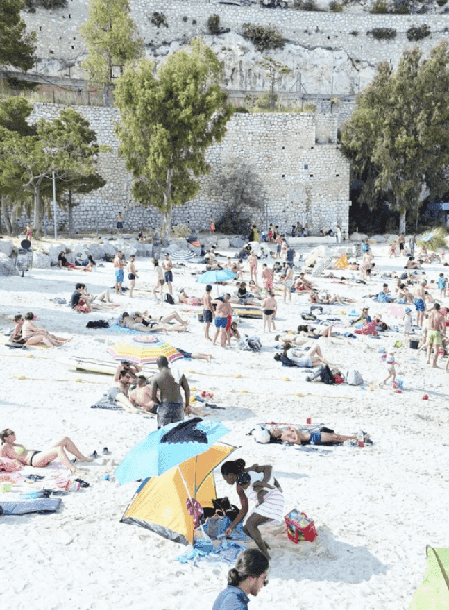 Massimo Vitali, ‘Plage de l'Estaque’, 2017, Print, Archival pigment print archivally face-mounted to Diasec, null, Numbered
