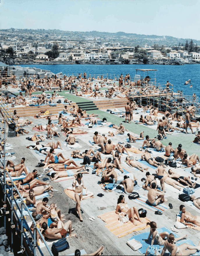 Massimo Vitali, ‘Solarium Verticale’, 2007, Print, Digital C-Print, null, Numbered