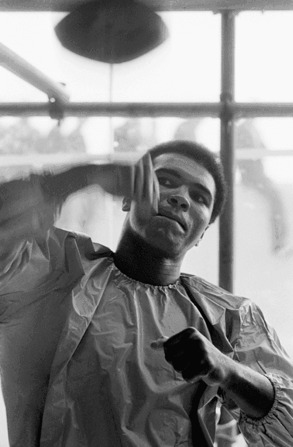 Terry O'Neill, ‘Muhammad Ali in Dublin’, 1972, Print, Silver gelatin, null, 