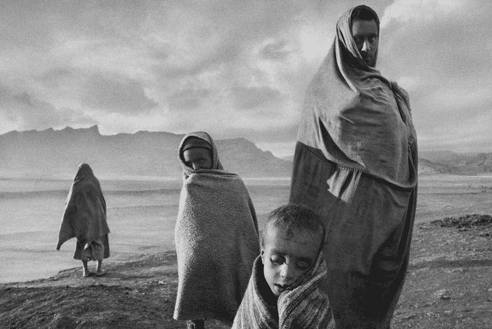 Sebastiao Salgado, ‘Ethiopia’, 1984, Print, Platinum-Palladium Print, null, Dated