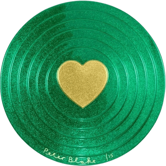 Gold Heart on Green Target (Metal Flake)