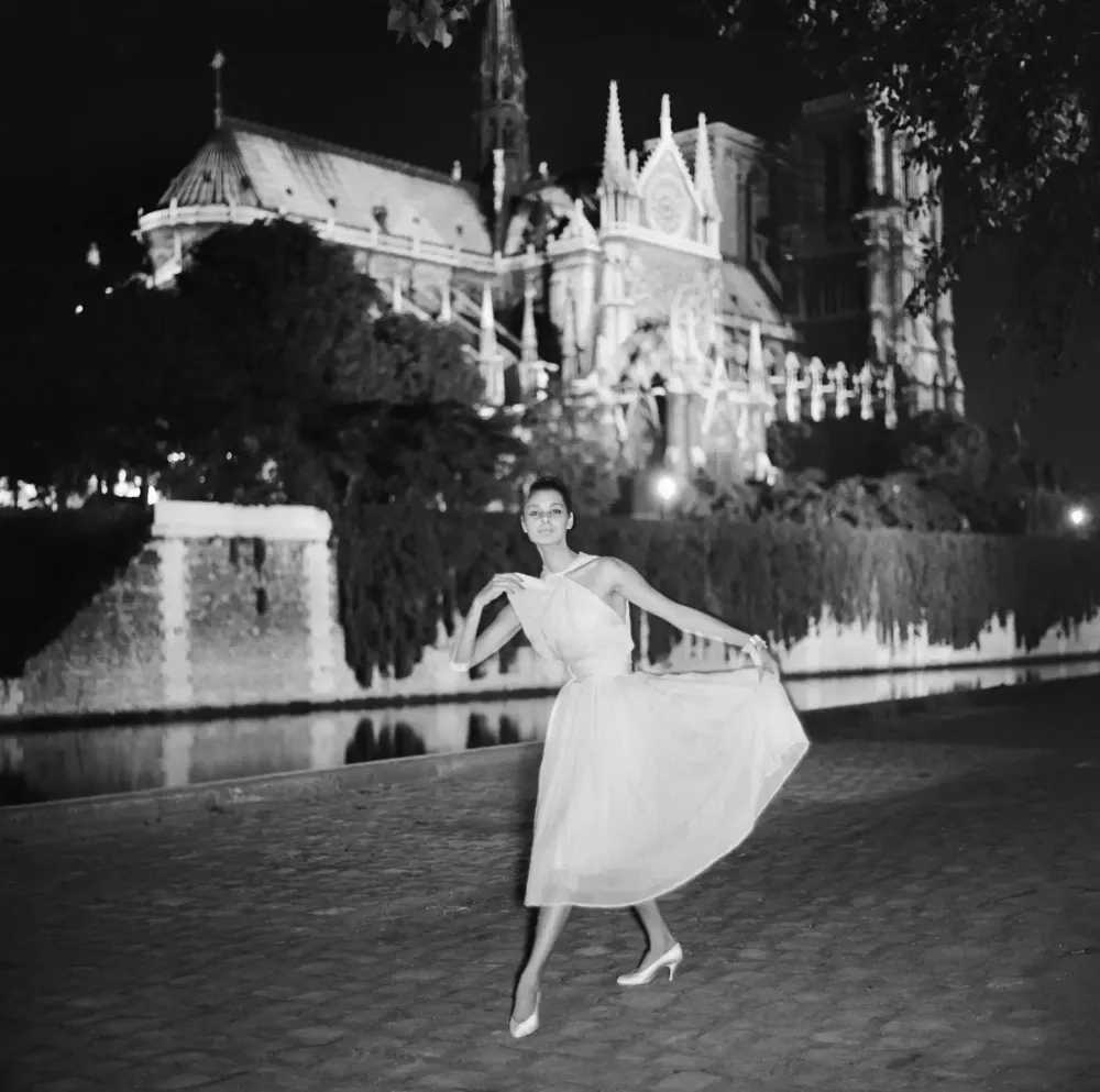 Mark Shaw, ‘Dior, Danse Dress, Aimant Line (Extra Large)’, 1956, Print, Pigment print on Hahnemϋhle photo rag paper, null,