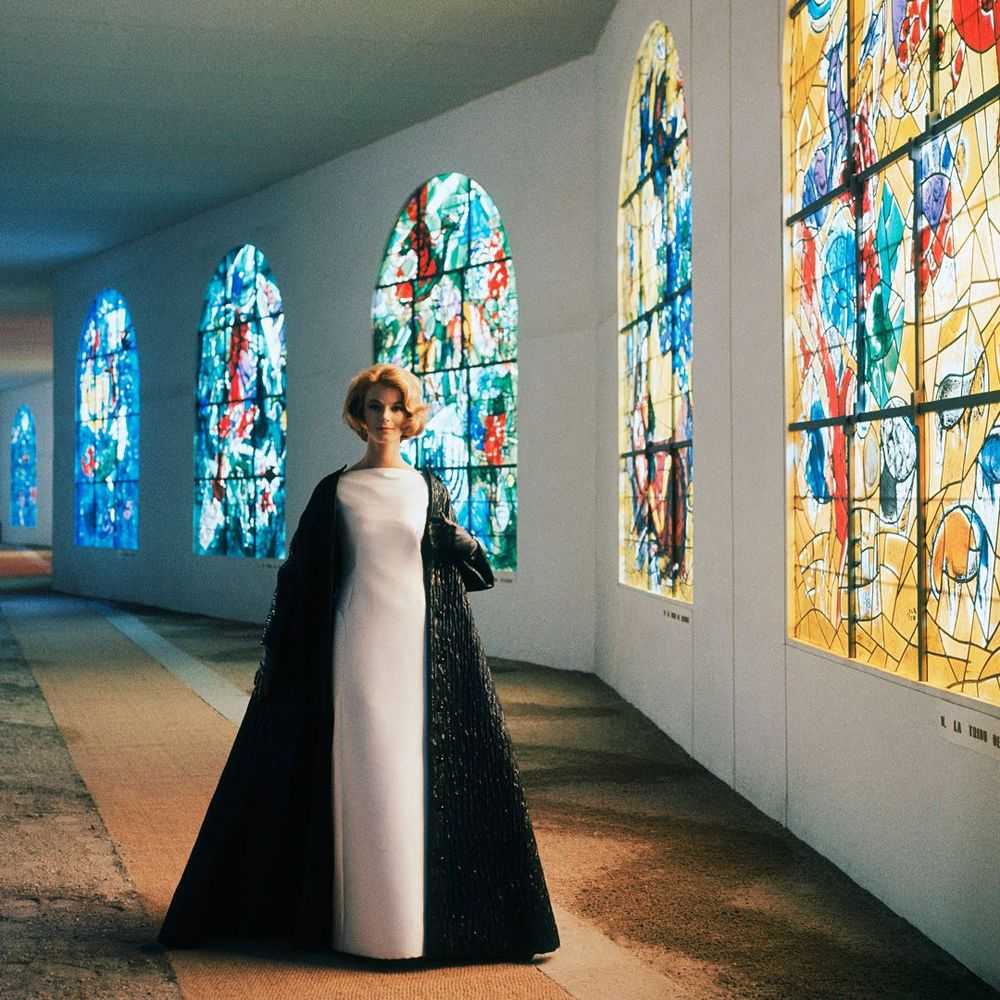 Mark Shaw, ‘Mod Girl, Ricci Black Cape, Chagall Windows’, 1961, Print, Pigment print on Hahnemϋhle photo rag paper, null,