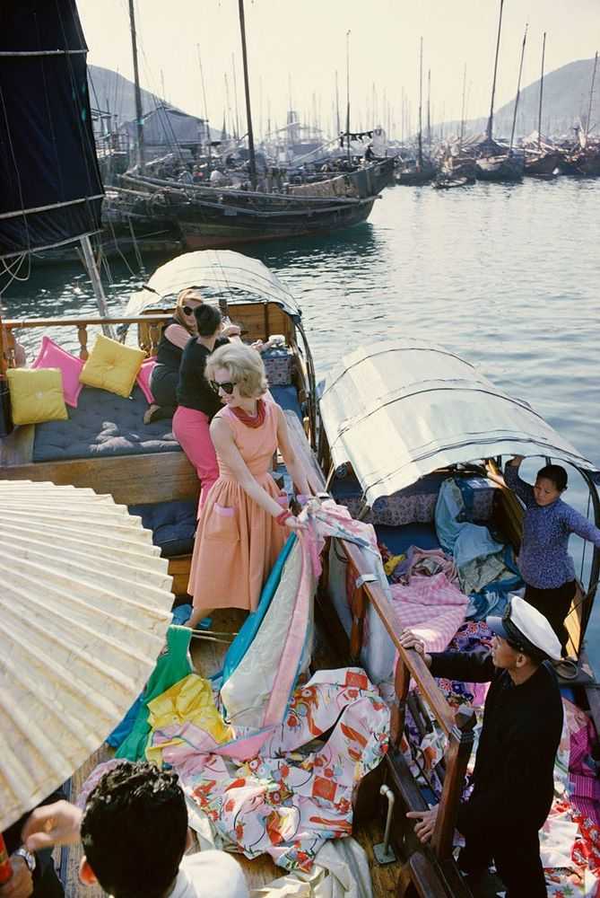 Mark Shaw, ‘Tiger Morse in Peach Boat 01, Hong Kong’, 1962, Print, Pigment print on Hahnemϋhle photo rag paper, null,