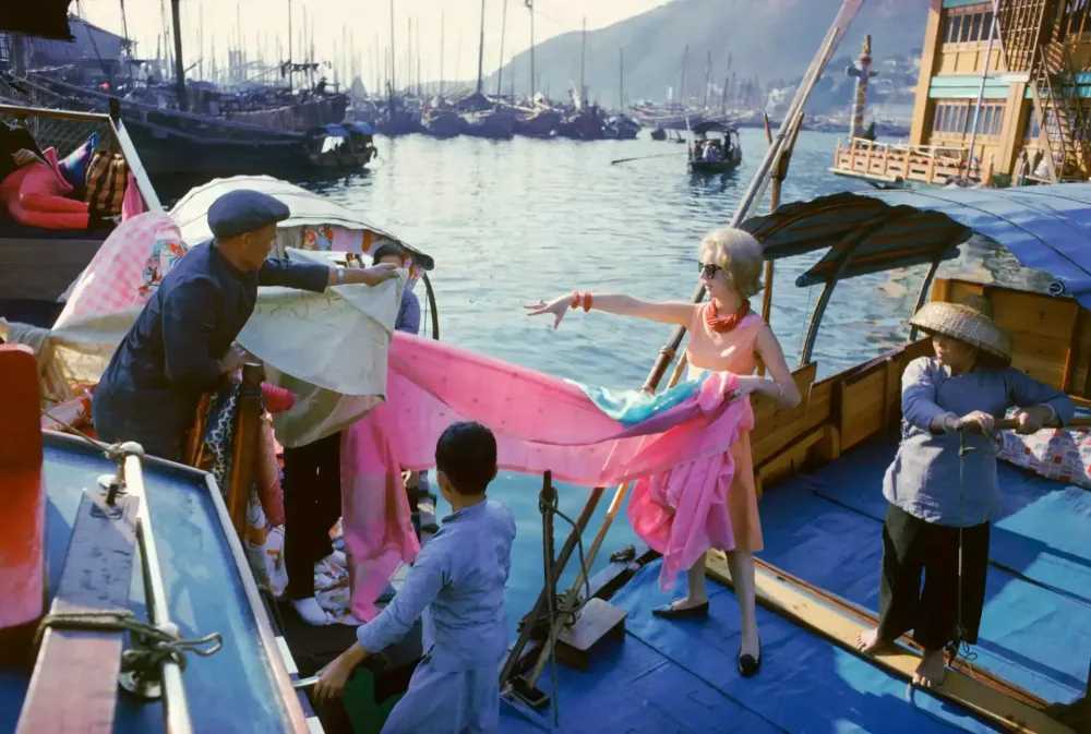 Mark Shaw, ‘Tiger Morse in Peach on Boat 02, Hong Kong (Small)’, 1962, Print, Pigment print on Hahnemϋhle photo rag paper, null,