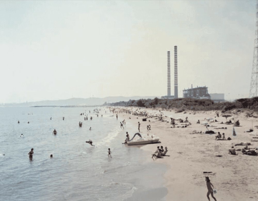 Massimo Vitali, ‘Piombino Jump’, 2006, Print, Offset lithograph print in colors on smooth wove paper, null,